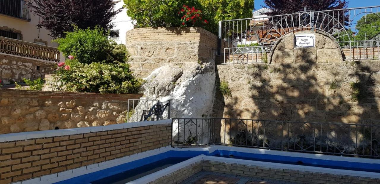 Vivienda rural fuente de los gusarapos Burunchel Exterior foto
